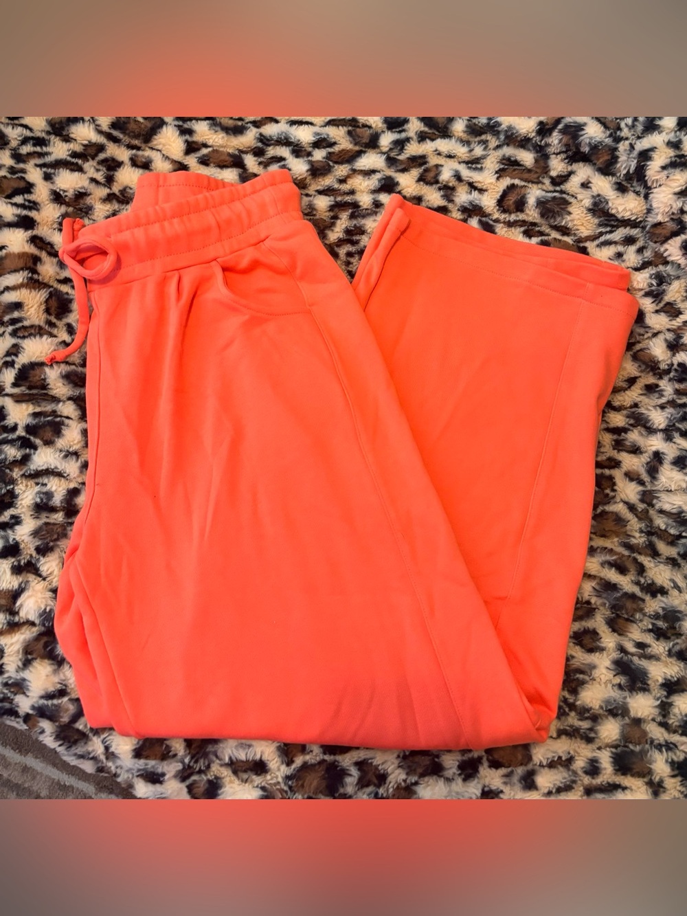 Vici Neon Coral Women’s Jogger Pants Sz L